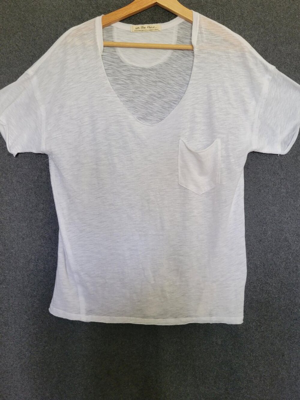 We The Free  V-Neck Tee Relaxed Oversized Fit Lightweight Pocket White XS